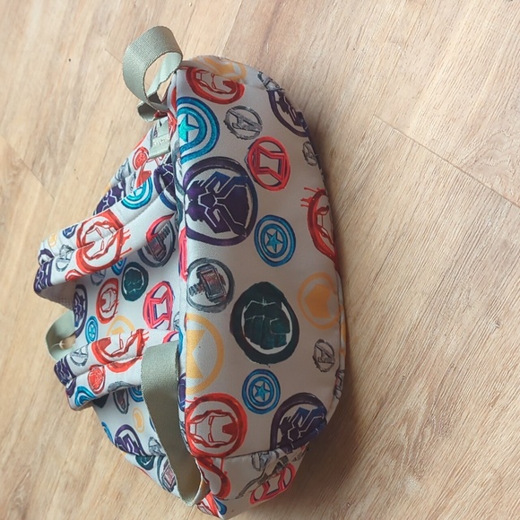 Gap Kids Marvel Backpack - Picture 4 of 7